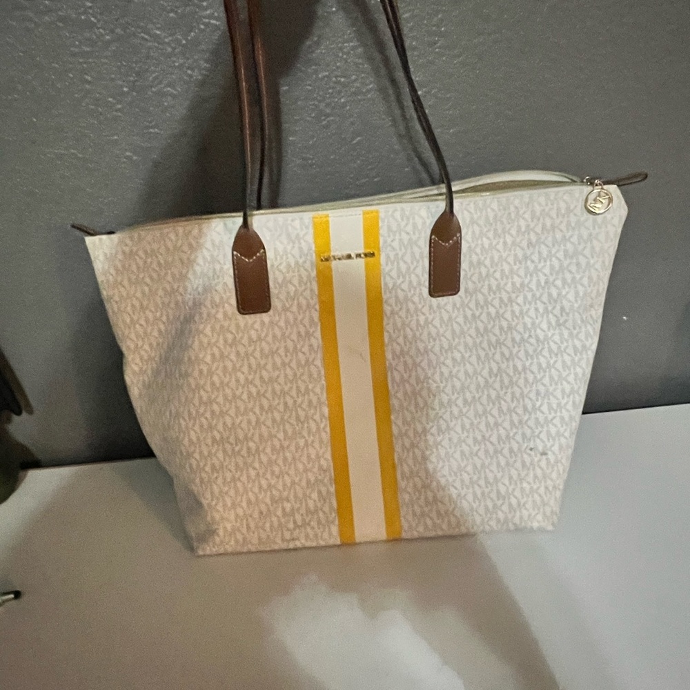 Michael Kors White Tote with Yellow Stripe